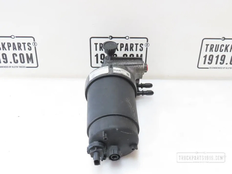 MAN 81.12501-6128 Brandstoffilterhuis - Système de carburant pour Véhicule utilitaire: photos 1 MAN 81.12501-6128 Brandstoffilterhuis - Système de carburant pour Véhicule utilitaire: photos 1