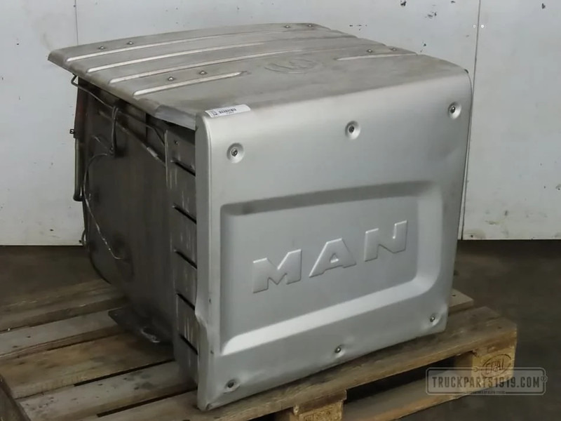 MAN 81.15103-6131 Katalysator - Catalyseur pour Camion: photos 1 MAN 81.15103-6131 Katalysator - Catalyseur pour Camion: photos 1