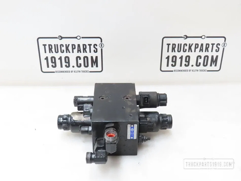 MAN 81.47103-6035 Kleppenblok - Hydraulique pour Camion: photos 1 MAN 81.47103-6035 Kleppenblok - Hydraulique pour Camion: photos 1