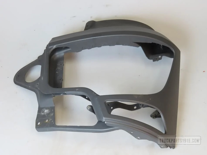 Mercedes-Benz Body & Chassis Parts Koplamphoek Li. MB MP4 - Angle de pare-chocs pour Camion: photos 1 Mercedes-Benz Body & Chassis Parts Koplamphoek Li. MB MP4 - Angle de pare-chocs pour Camion: photos 1