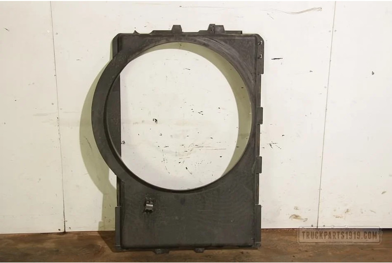 Mercedes-Benz Cooling System Windtunnel MERCEDES-BENZ AXOR - Ventilateur pour Camion: photos 1 Mercedes-Benz Cooling System Windtunnel MERCEDES-BENZ AXOR - Ventilateur pour Camion: photos 1