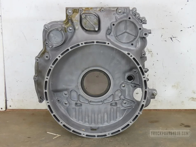 Mercedes-Benz Engines & Parts Vliegwielhuis MB OM471 - Vilebrequin pour Camion: photos 2 Mercedes-Benz Engines & Parts Vliegwielhuis MB OM471 - Vilebrequin pour Camion: photos 2