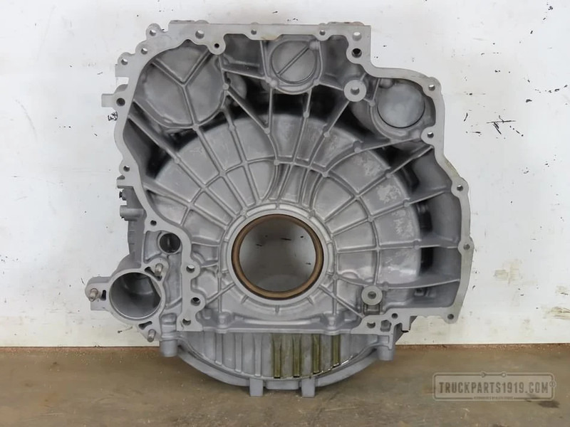 Mercedes-Benz Engines & Parts Vliegwielhuis MB OM471 - Vilebrequin pour Camion: photos 1 Mercedes-Benz Engines & Parts Vliegwielhuis MB OM471 - Vilebrequin pour Camion: photos 1