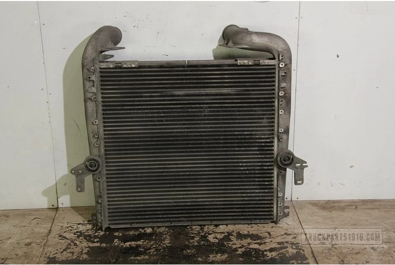 Scania Cooling System Interkoeler Scania R - Radiateur pour Camion: photos 2 Scania Cooling System Interkoeler Scania R - Radiateur pour Camion: photos 2