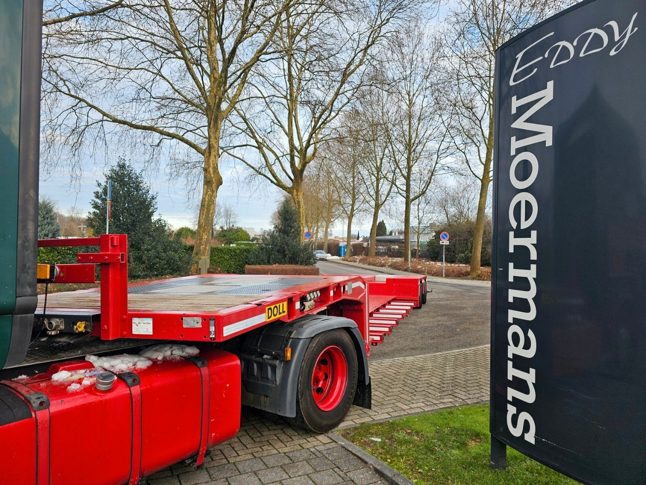 Semi-remorque surbaissé Doll T2H S3 Baggerbett Tieflader