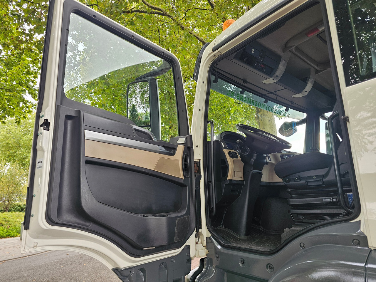 Tracteur routier MAN TGS 18.470L 4x4 Hydrodrive: photos 11