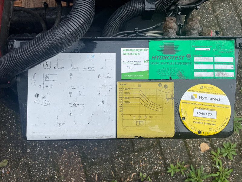 Kässbohrer 1500 KG Laadklep. Gebruikt - Semi-remorque fourgon: photos 2 Kässbohrer 1500 KG Laadklep. Gebruikt - Semi-remorque fourgon: photos 2