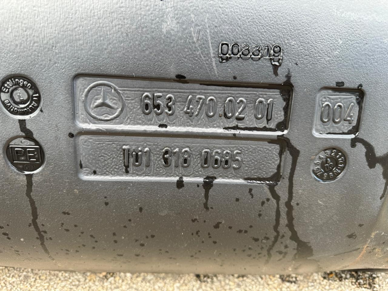 FUEL TANK MERCEDES AXOR - Réservoir de carburant: photos 2 FUEL TANK MERCEDES AXOR - Réservoir de carburant: photos 2