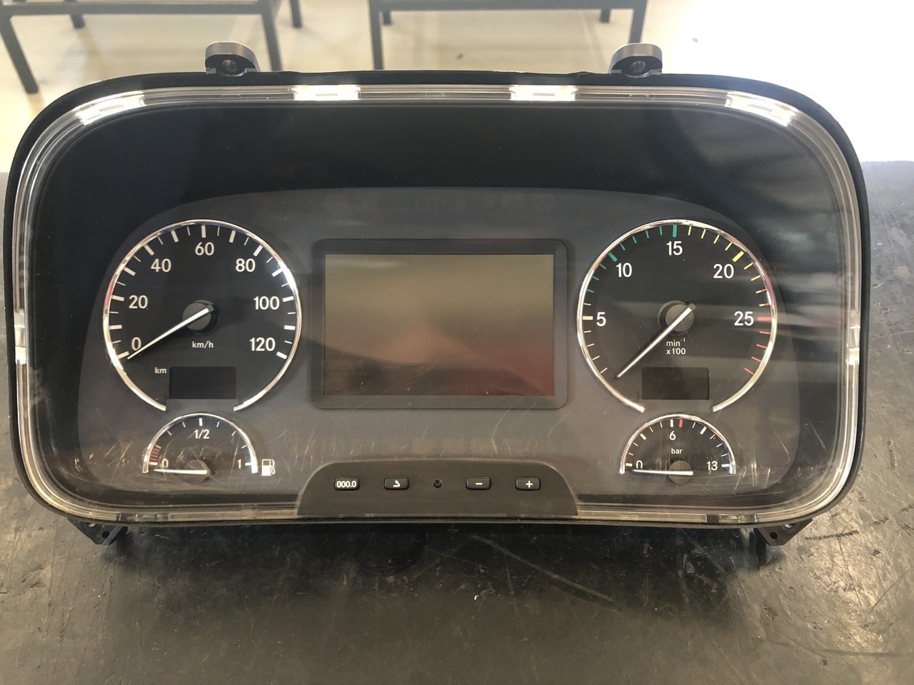 INS ELECTRONICS ACTROS MP3 EURO 5 - Chronotachygraphe pour Camion: photos 1 INS ELECTRONICS ACTROS MP3 EURO 5 - Chronotachygraphe pour Camion: photos 1