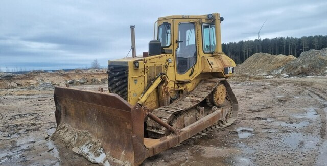Caterpillar D5H vain 12610h - Bulldozer: photos 1 Caterpillar D5H vain 12610h - Bulldozer: photos 1