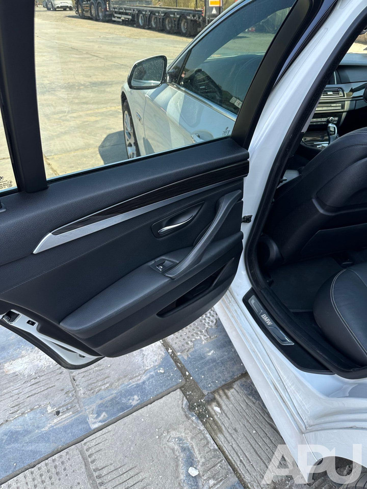 Voiture BMW 535D XDRIVE F11: photos 15
