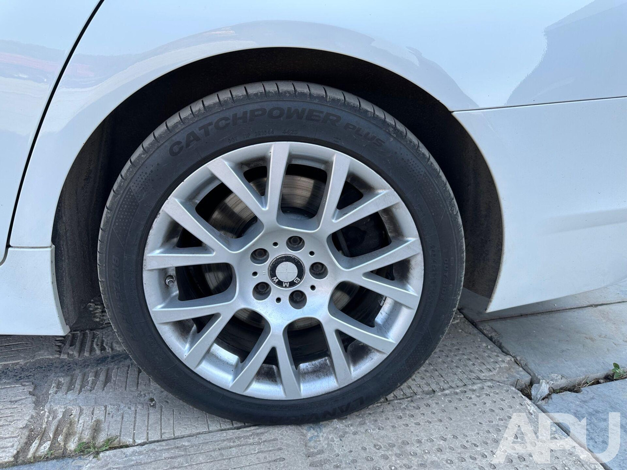 BMW 535D XDRIVE F11 - Voiture: photos 2 BMW 535D XDRIVE F11 - Voiture: photos 2