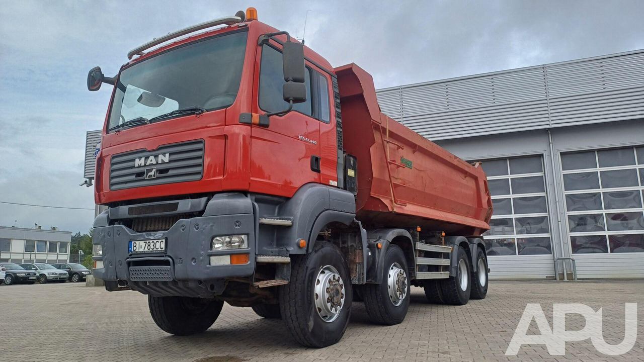 MAN TGA 41.440 8×8 - Camion benne: photos 2 MAN TGA 41.440 8×8 - Camion benne: photos 2