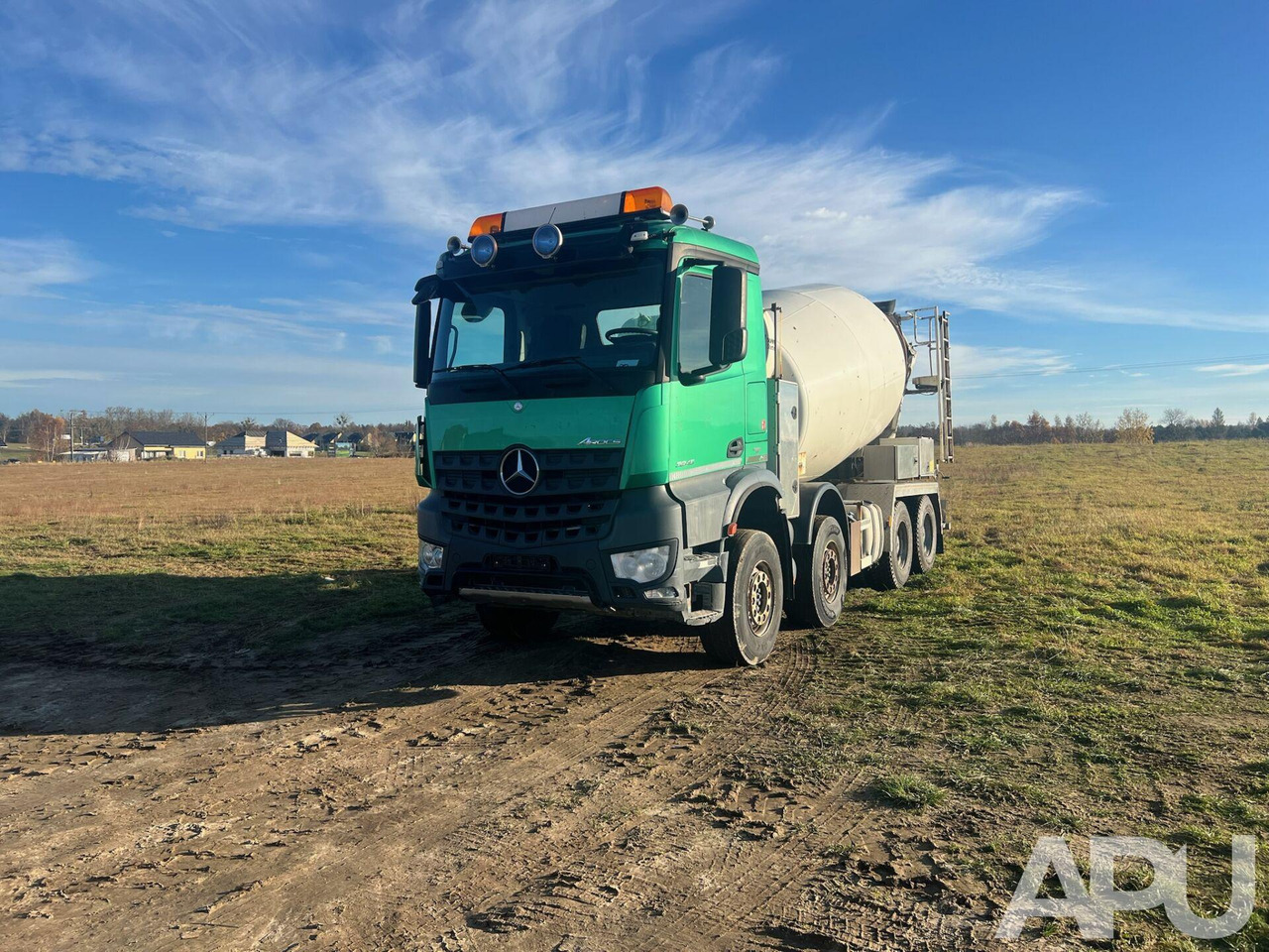 Mercedes Arocs 3245 - Camion malaxeur: photos 2 Mercedes Arocs 3245 - Camion malaxeur: photos 2