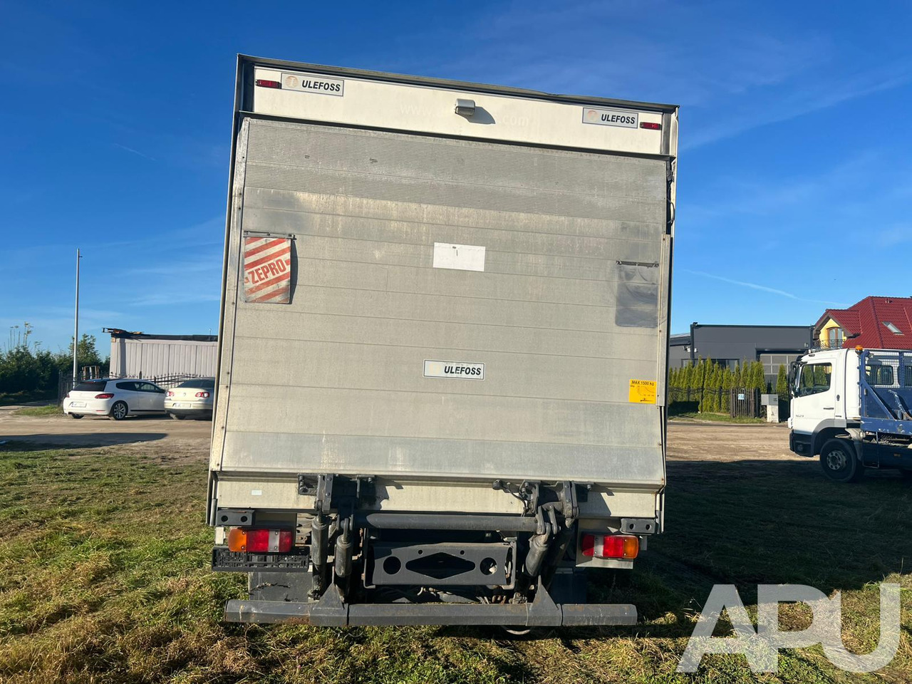 Mercedes-Benz Atego 1324 - Camion fourgon: photos 4 Mercedes-Benz Atego 1324 - Camion fourgon: photos 4