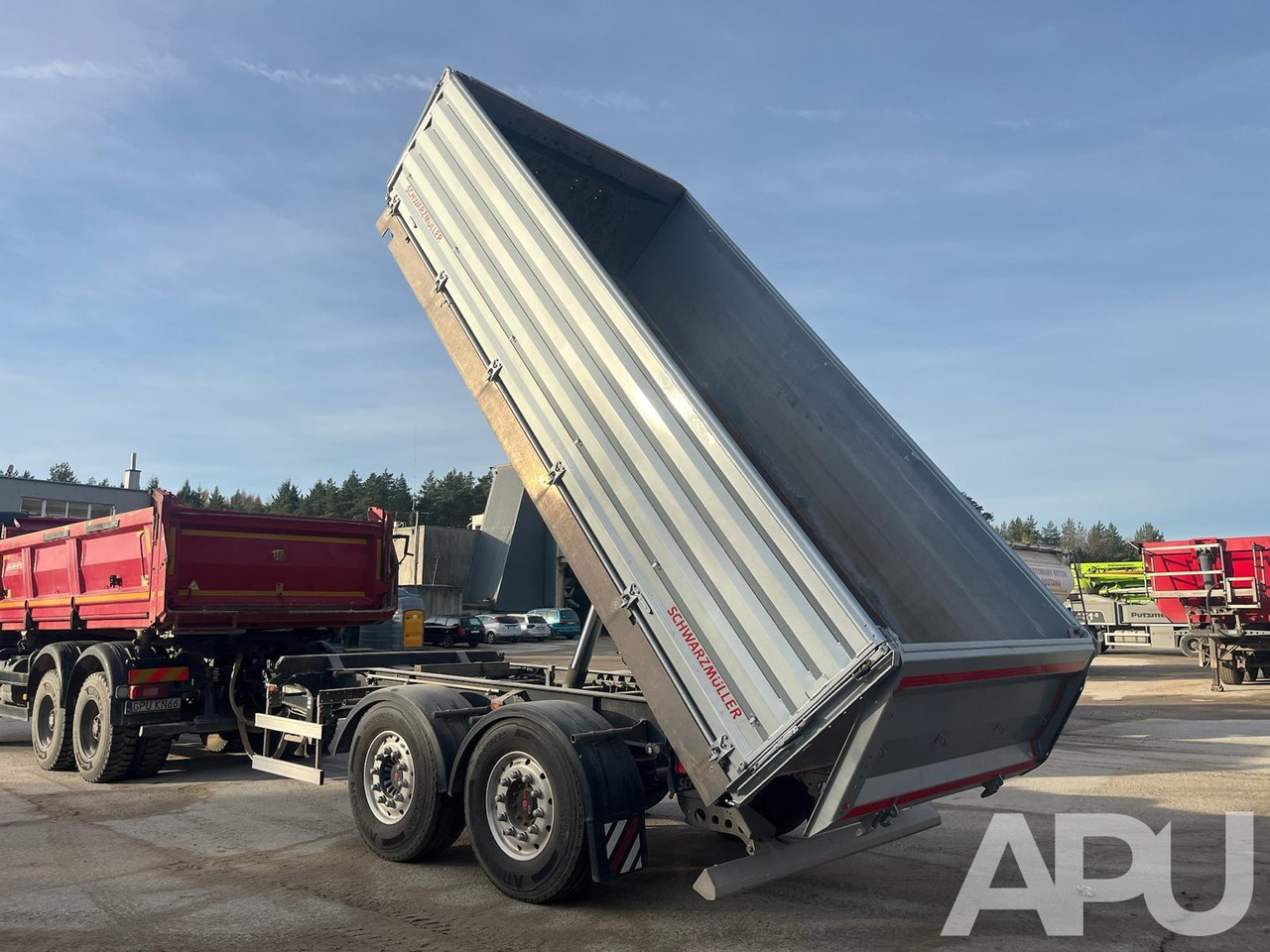 PRZYCZEPA SCHWARZMÜLLER - Remorque benne: photos 1 PRZYCZEPA SCHWARZMÜLLER - Remorque benne: photos 1