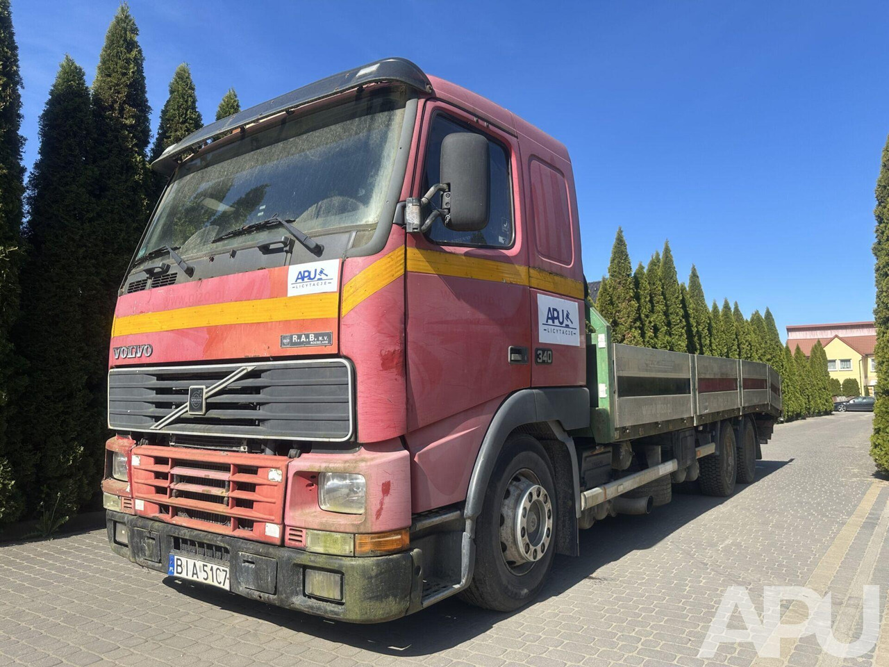 Volvo FH12 340 LAWETA - Remorqueuse: photos 1 Volvo FH12 340 LAWETA - Remorqueuse: photos 1