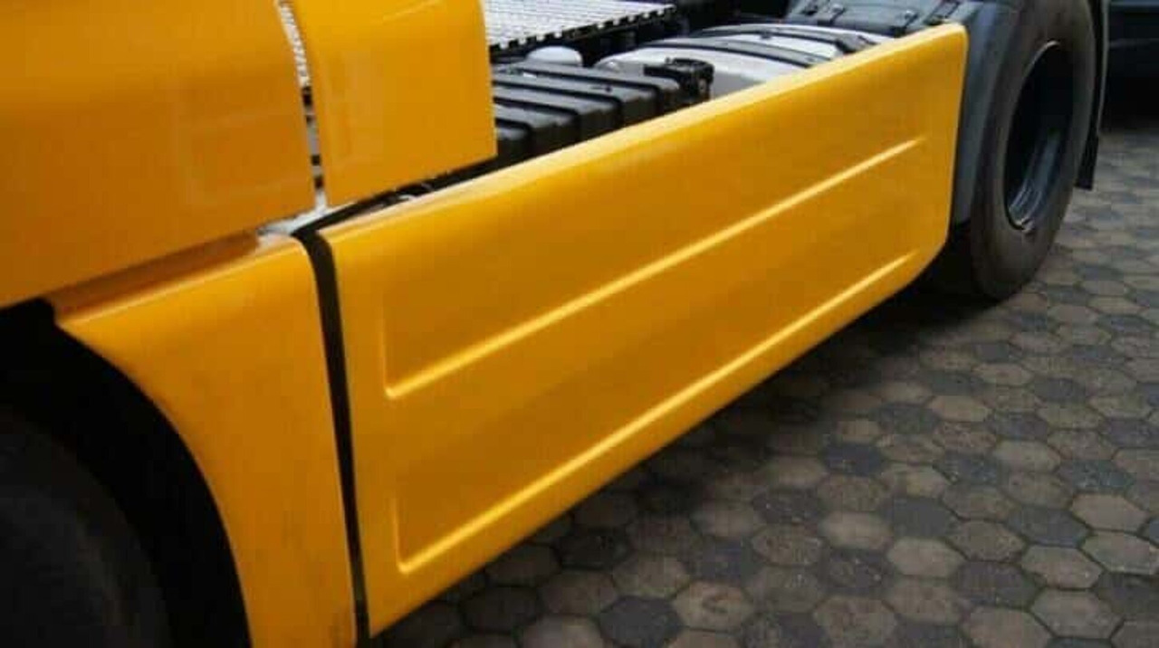 Man tga tgx euro 5 zijskirt zijskirts chassisskirts 000078 - Pare-chocs pour Camion: photos 5 Man tga tgx euro 5 zijskirt zijskirts chassisskirts 000078 - Pare-chocs pour Camion: photos 5