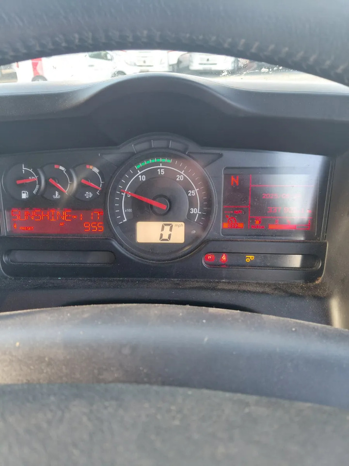 Camion à rideaux coulissants 2020 Renault D Wide 26 Tonner 6×2: photos 14