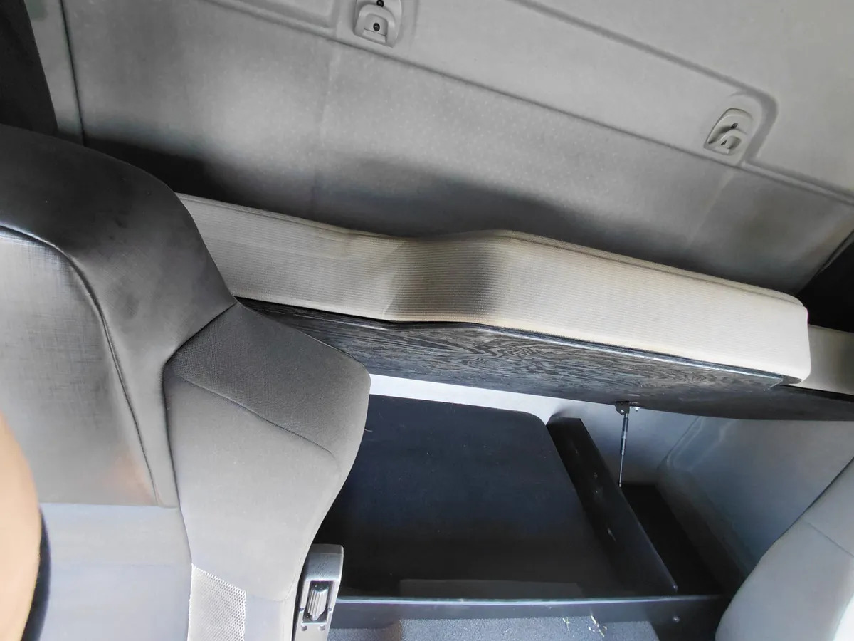 Camion à rideaux coulissants 2020 Renault D Wide 26 Tonner 6×2: photos 21