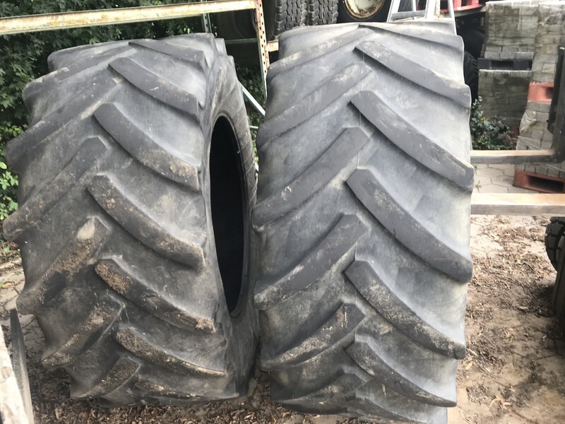 650/65R38 stel banden - Pneu pour Machine agricole: photos 3 650/65R38 stel banden - Pneu pour Machine agricole: photos 3