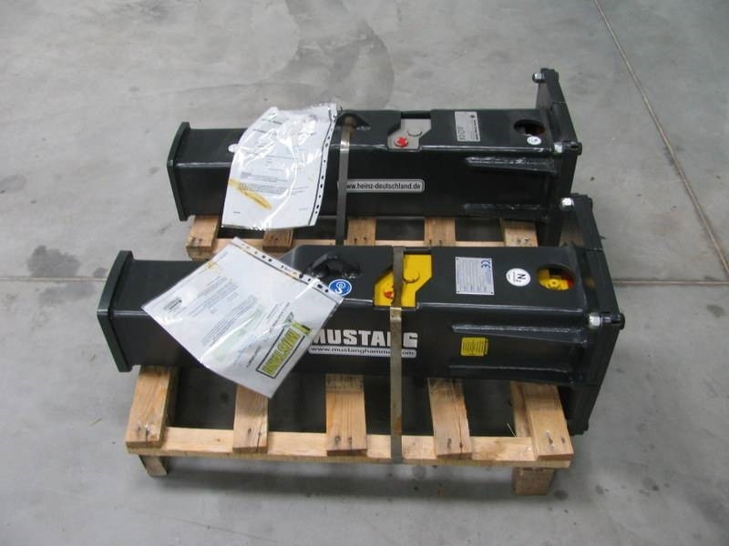 Mustang HM200 teža 205kg NOVO - Marteau hydraulique pour Engins de chantier: photos 1 Mustang HM200 teža 205kg NOVO - Marteau hydraulique pour Engins de chantier: photos 1
