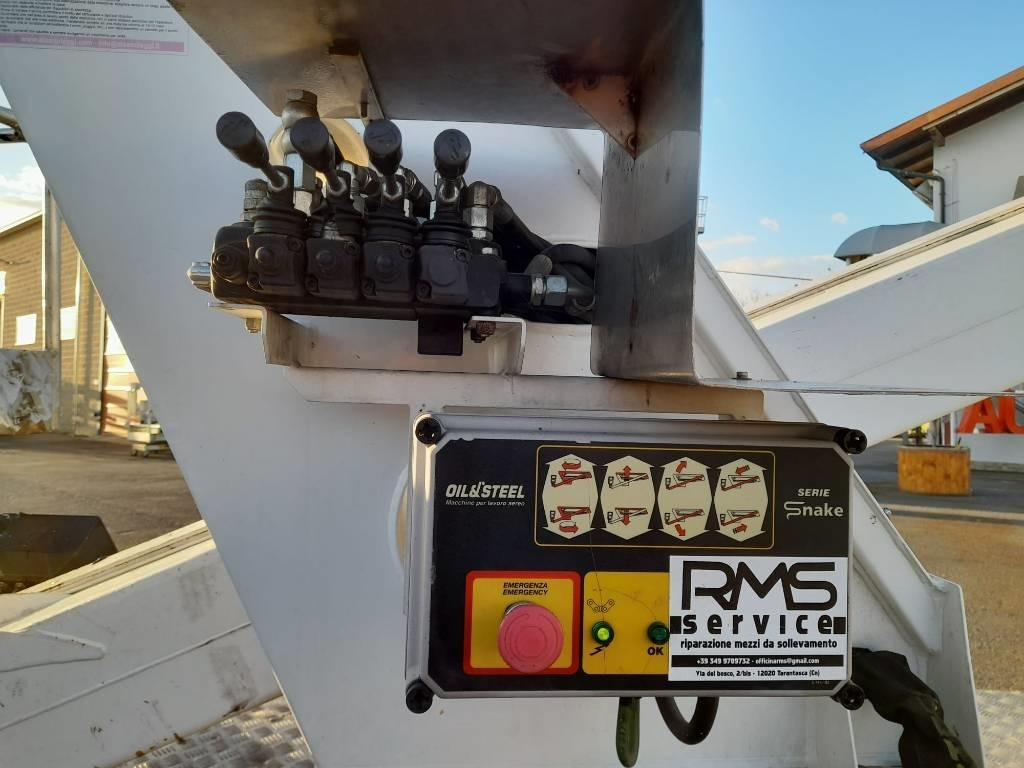 Oil & Steel 189 - Camion avec nacelle: photos 2 Oil & Steel 189 - Camion avec nacelle: photos 2