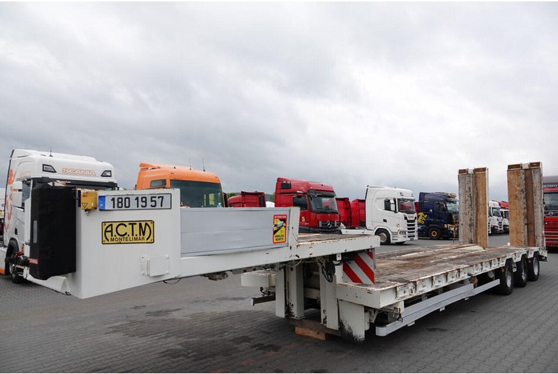 ACTM NACZEPA LAWETA / NISKOPODWOZIOWE / NAJAZDY HYDRAULICZNE / 13,6 M - Semi-remorque surbaissé: photos 3 ACTM NACZEPA LAWETA / NISKOPODWOZIOWE / NAJAZDY HYDRAULICZNE / 13,6 M - Semi-remorque surbaissé: photos 3