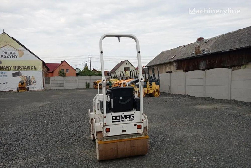 Bomag BW 100 Road roller - Compacteur: photos 2 Bomag BW 100 Road roller - Compacteur: photos 2