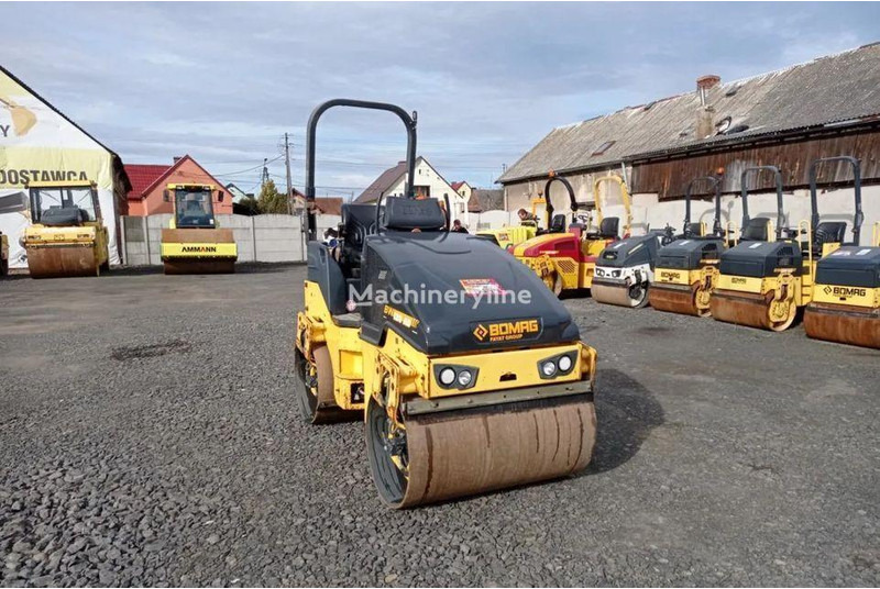 Bomag BW 120 AD-5 Úthenger - Compacteur: photos 1 Bomag BW 120 AD-5 Úthenger - Compacteur: photos 1