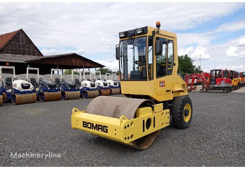 Bomag BW 145 D-3 Road roller - Compacteur: photos 1 Bomag BW 145 D-3 Road roller - Compacteur: photos 1