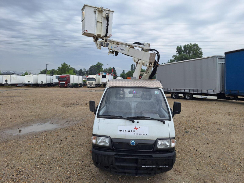 Piaggio Porter Maxxi 1,3 - Lifting Basket 14m - Camion, Camion grue: photos 3 Piaggio Porter Maxxi 1,3 - Lifting Basket 14m - Camion, Camion grue: photos 3