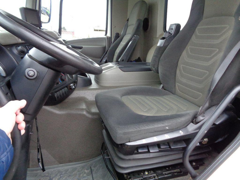 Camion plateau, Camion grue DAF AE 75/360 nur 181900 km Pal.12001L TAHK: photos 10 Camion plateau, Camion grue DAF AE 75/360 nur 181900 km Pal.12001L TAHK: photos 10