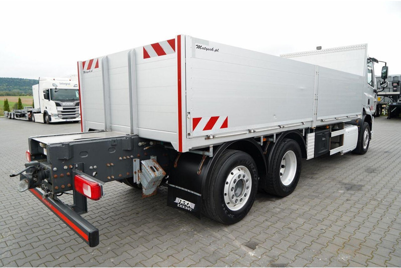 DAF CF 410 / 6x2 / BURTOWY / DO BUDOWLANKI / EURO 6 / OŚ PODNOSZONA - Camion plateau: photos 4 DAF CF 410 / 6x2 / BURTOWY / DO BUDOWLANKI / EURO 6 / OŚ PODNOSZONA - Camion plateau: photos 4