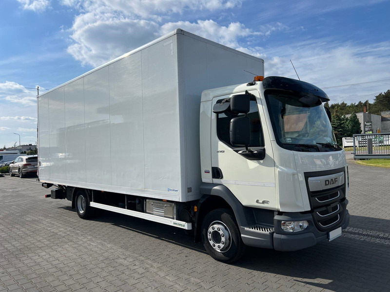 DAF LF 210 12.210 CONTAINER+LIFT 1500 kg 1.HAND - Camion fourgon: photos 5 DAF LF 210 12.210 CONTAINER+LIFT 1500 kg 1.HAND - Camion fourgon: photos 5