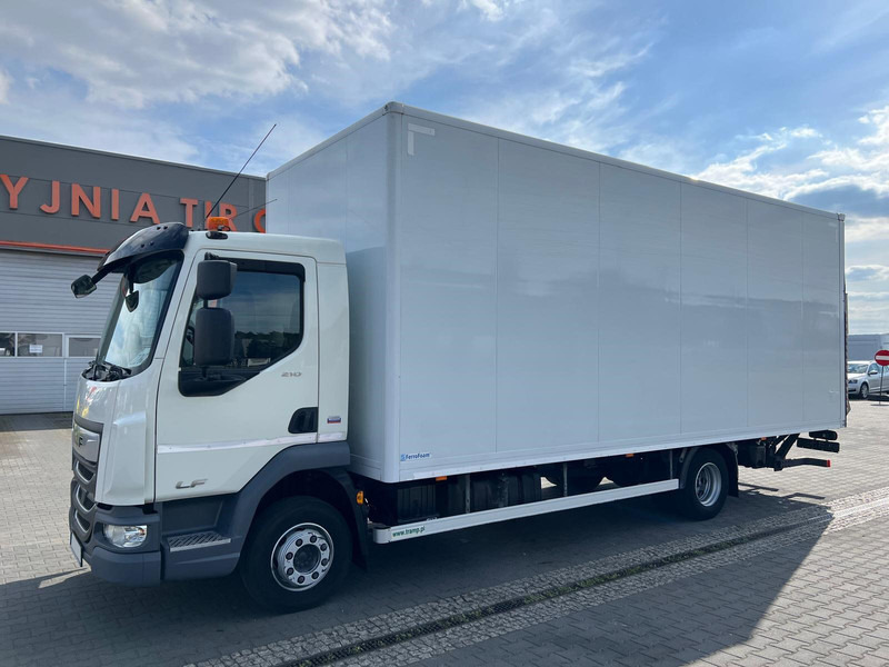 DAF LF 210 12.210 CONTAINER+LIFT 1500 kg 1.HAND - Camion fourgon: photos 2 DAF LF 210 12.210 CONTAINER+LIFT 1500 kg 1.HAND - Camion fourgon: photos 2