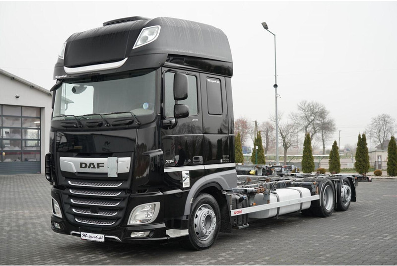 DAF XF 480 / BDF / 6X2 / / SSC / I-PARK COOL / OŚ PODNOSZONA / WECON - Camion porte-conteneur/ Caisse mobile: photos 2 DAF XF 480 / BDF / 6X2 / / SSC / I-PARK COOL / OŚ PODNOSZONA / WECON - Camion porte-conteneur/ Caisse mobile: photos 2