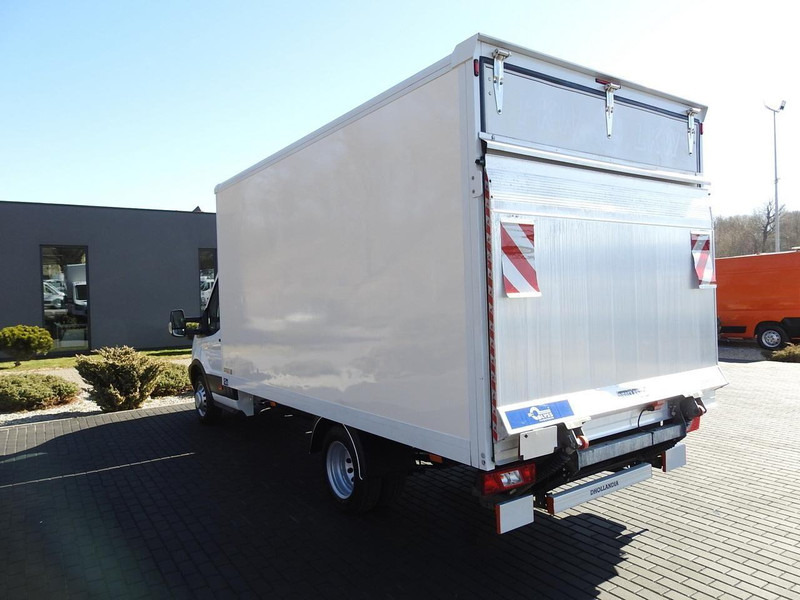 Ford TRANSIT  KONTENER WINDA 8 PALET BLIŹNIACZE KOŁA KLIMATYZACJA  13 en leasing occasion Ford TRANSIT  KONTENER WINDA 8 PALET BLIŹNIACZE KOŁA KLIMATYZACJA  13: photos 9