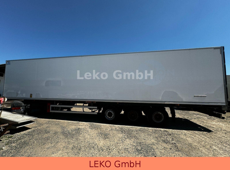 Fruehauf FST 4 FC - Semi-remorque frigorifique: photos 2 Fruehauf FST 4 FC - Semi-remorque frigorifique: photos 2