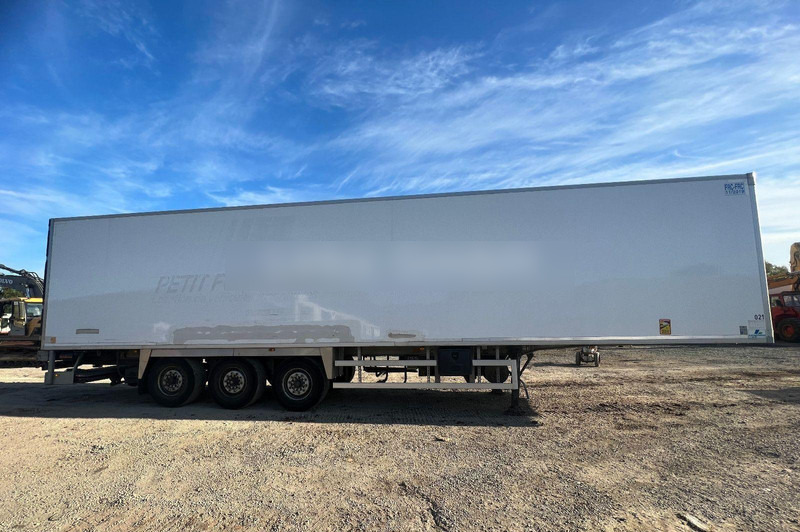 Fruehauf FST4FC - Semi-remorque frigorifique: photos 4 Fruehauf FST4FC - Semi-remorque frigorifique: photos 4