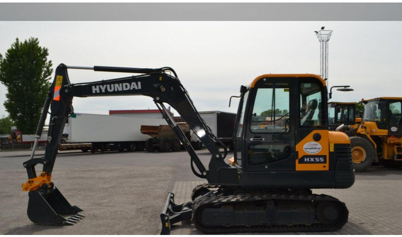 Hyundai HX55 Bager - Mini pelle: photos 2 Hyundai HX55 Bager - Mini pelle: photos 2