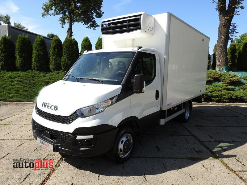 Iveco DAILY 35C15 KONTENER CHŁODNIA -12*C ZASILANIE 230V BLIŹNIACZE KO - Utilitaire frigorifique: photos 1 Iveco DAILY 35C15 KONTENER CHŁODNIA -12*C ZASILANIE 230V BLIŹNIACZE KO - Utilitaire frigorifique: photos 1
