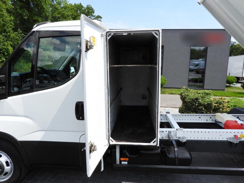 Utilitaire benne Iveco DAILY 35C15 WYWROTKA TEMPOMAT BLIŹNIACZE KOŁA KLIMATYZACJA 150K: photos 20 Utilitaire benne Iveco DAILY 35C15 WYWROTKA TEMPOMAT BLIŹNIACZE KOŁA KLIMATYZACJA 150K: photos 20