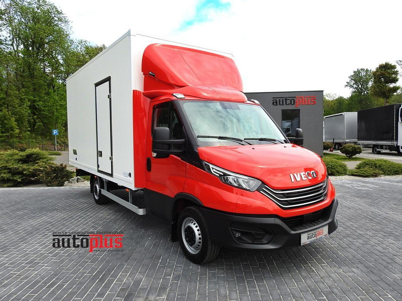Iveco DAILY 35S18 NOWY KONTENER 10 PALET TEMPOMAT NAWIGACJA KLIMATYZAC - Fourgon grand volume: photos 1 Iveco DAILY 35S18 NOWY KONTENER 10 PALET TEMPOMAT NAWIGACJA KLIMATYZAC - Fourgon grand volume: photos 1