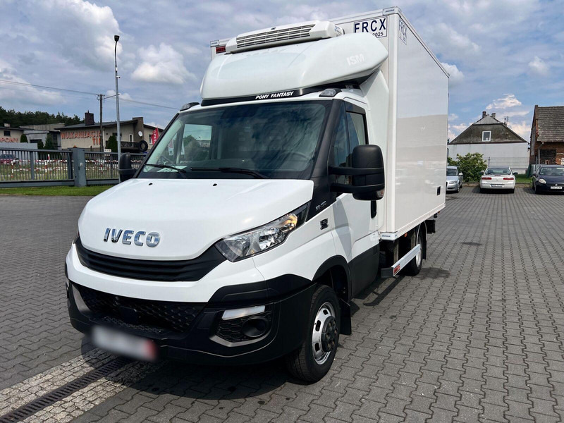 Iveco Daily 50C15 Kontener Mroźnia/Chłodnia 3x Drzwi ThermoKing V 300 - Utilitaire frigorifique: photos 1 Iveco Daily 50C15 Kontener Mroźnia/Chłodnia 3x Drzwi ThermoKing V 300 - Utilitaire frigorifique: photos 1