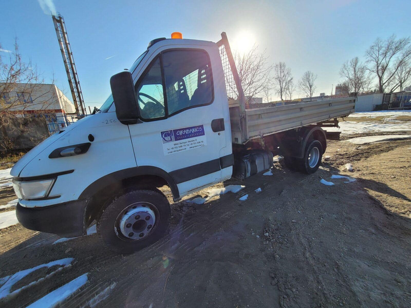 Iveco Daily 65 C 17 3 sided tipper 6,5t - Camion benne: photos 3 Iveco Daily 65 C 17 3 sided tipper 6,5t - Camion benne: photos 3