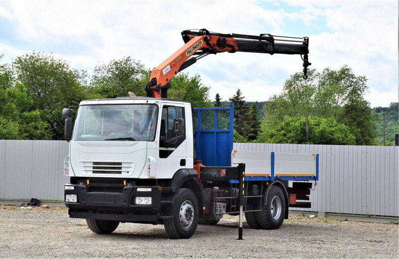 Iveco Eurocargo 180E28 - Camion plateau, Camion grue: photos 2 Iveco Eurocargo 180E28 - Camion plateau, Camion grue: photos 2