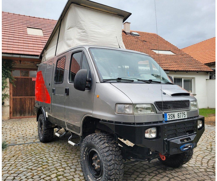 Iveco SCAM SMT 35. 3D 4x4 Off Road Van - Fourgon grand volume: photos 2 Iveco SCAM SMT 35. 3D 4x4 Off Road Van - Fourgon grand volume: photos 2
