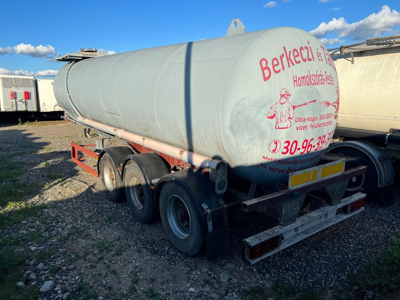 Kaiser FEM-KER - Semi-remorque citerne: photos 3 Kaiser FEM-KER - Semi-remorque citerne: photos 3