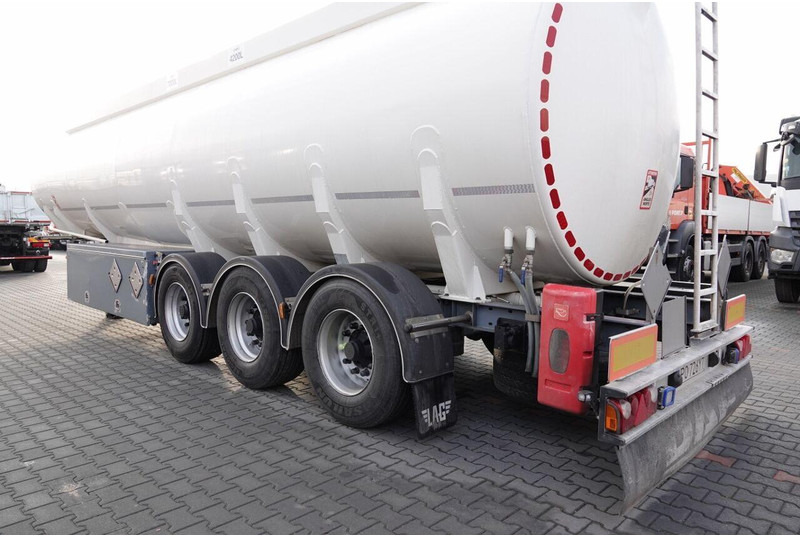 LAG CYSTERNA DO PALIWA / 36200 L / 4 KOMORY - Semi-remorque citerne: photos 5 LAG CYSTERNA DO PALIWA / 36200 L / 4 KOMORY - Semi-remorque citerne: photos 5